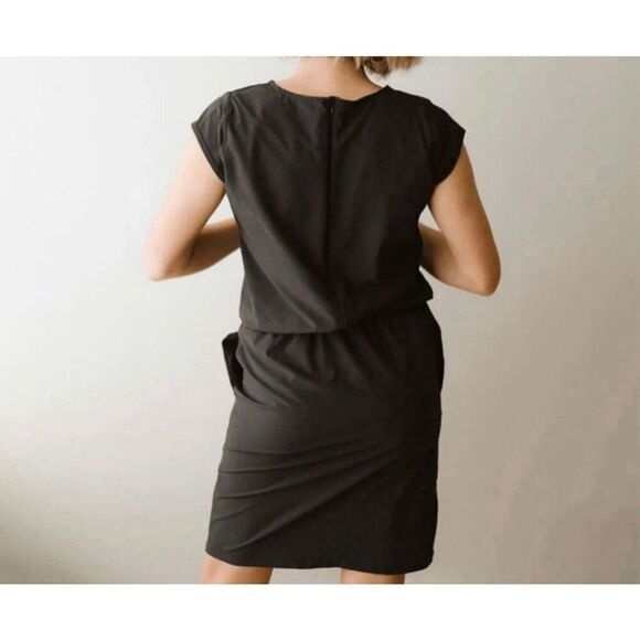NWOT Albion Going Places Nylon Dress Black Cap Sleeves Drawstring Waist Women's - Picture 2 of 14